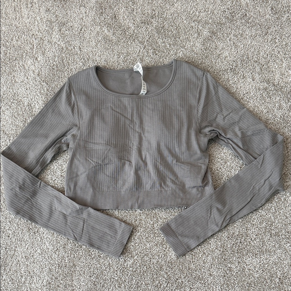 lululemon athletica Gray Ribbed Long Sleeve Top
